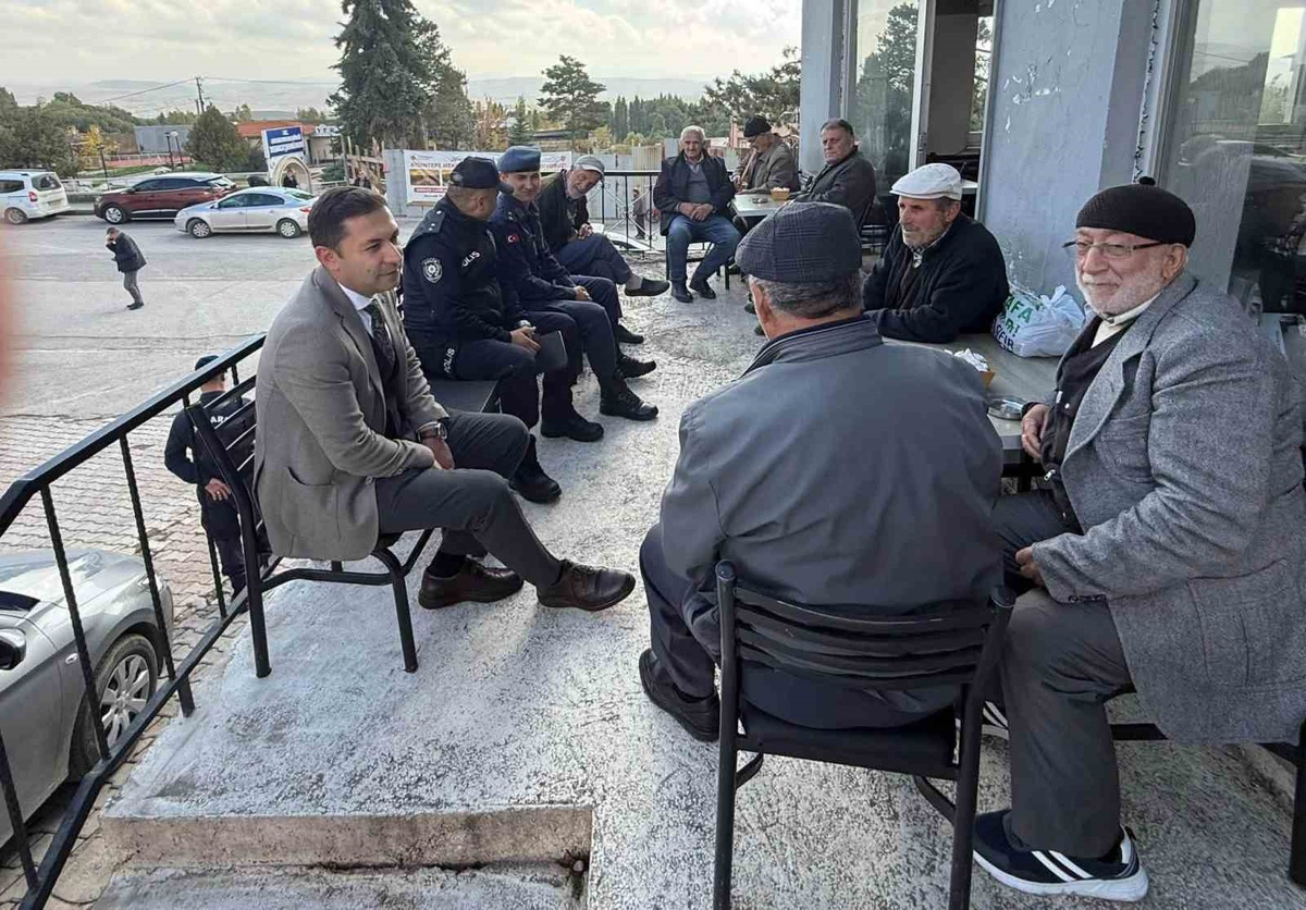 Bayburt'ta kaymakamlar esnafı ve köy sakinlerini dinledi, Yelpınar Göleti incelendi