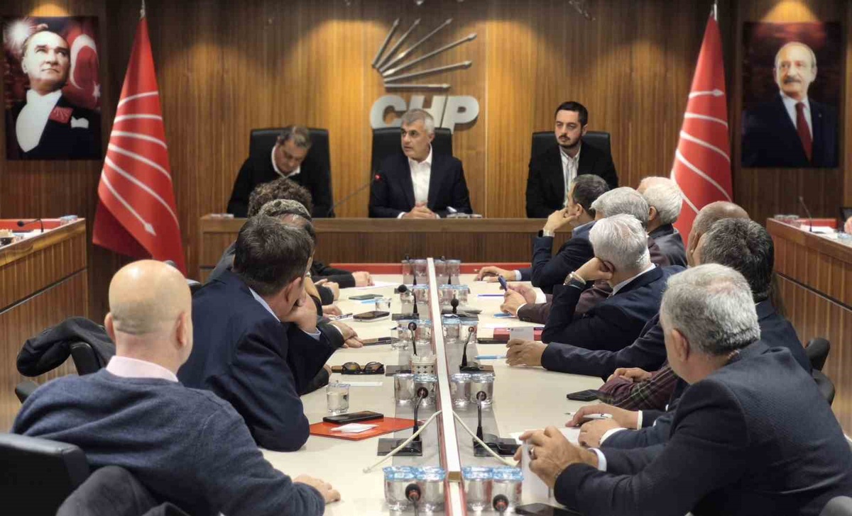 CHP İstanbul İl Başkanı Yüksel, 39 ilçe 963 mahallede mücadeleyi büyütecek