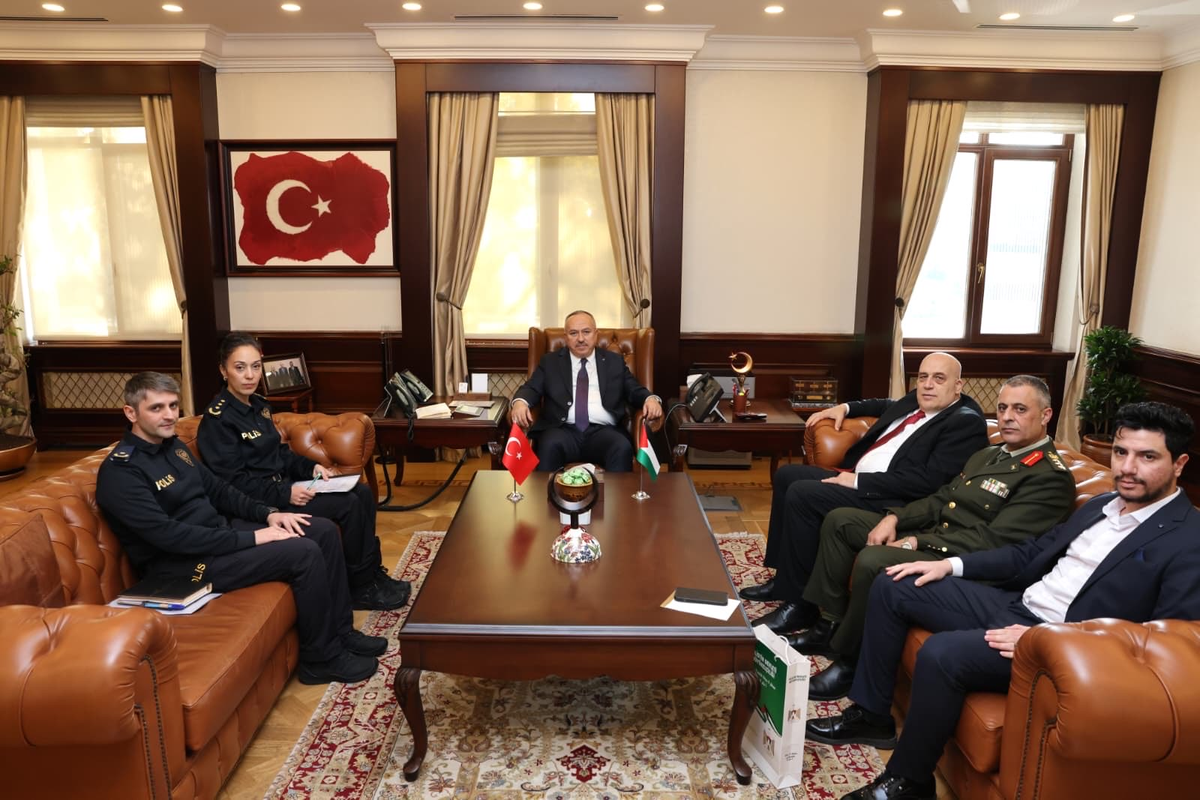 Emniyet Genel Müdürü Fidan, Filistin'in Ankara Büyükelçisi Abu Jaish'i kabul etti