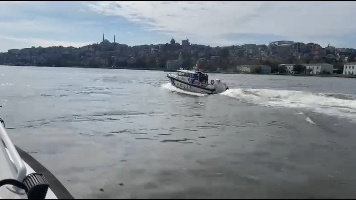 Haliç'te ceset bulundu -1