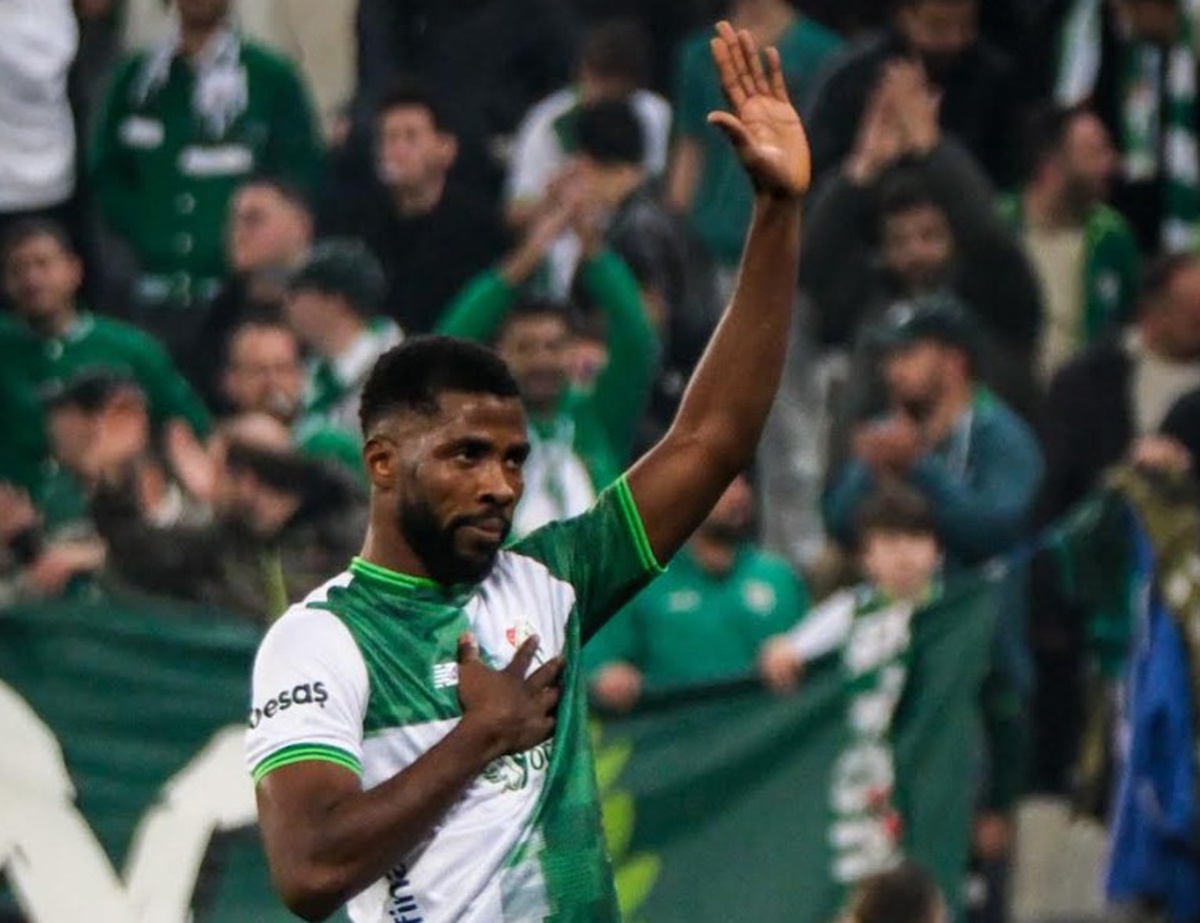 Iheanacho, Bursaspor'un 2-0 kazandığı maçta 11 maçlık gol serisini sürdürdü