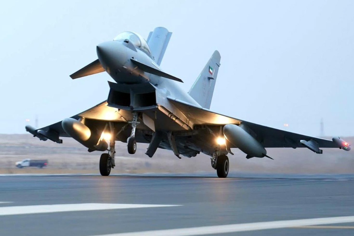 İngiltere, Suudi Arabistan savunması için Typhoon savaş uçaklarını bölgeye gönderiyor