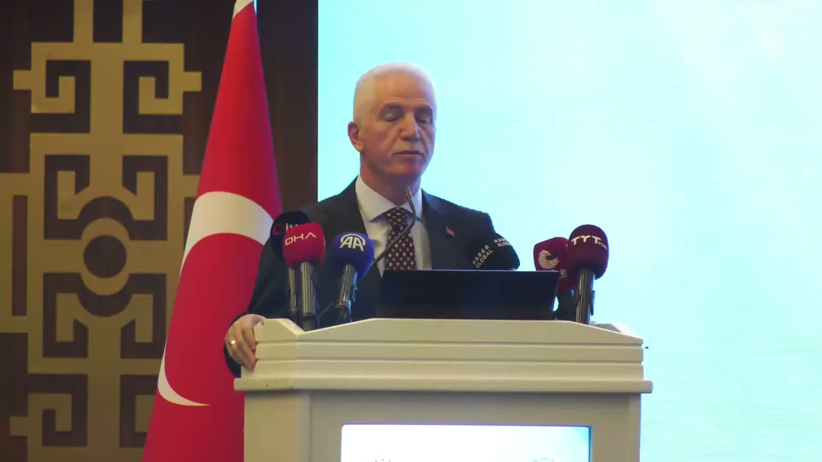 İstanbul Valisi Gül selde 7 kişinin öldüğünü, 10 milyar liraya yakın zararı açıkladı