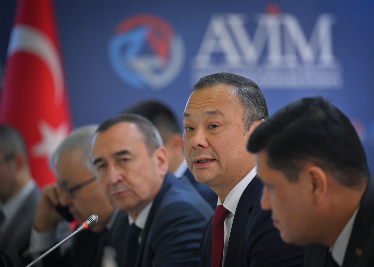 Kazakbaev, Türkiye'nin Kırgızistan'a yatırımda 3. sıraya yükseldiğini söyledi