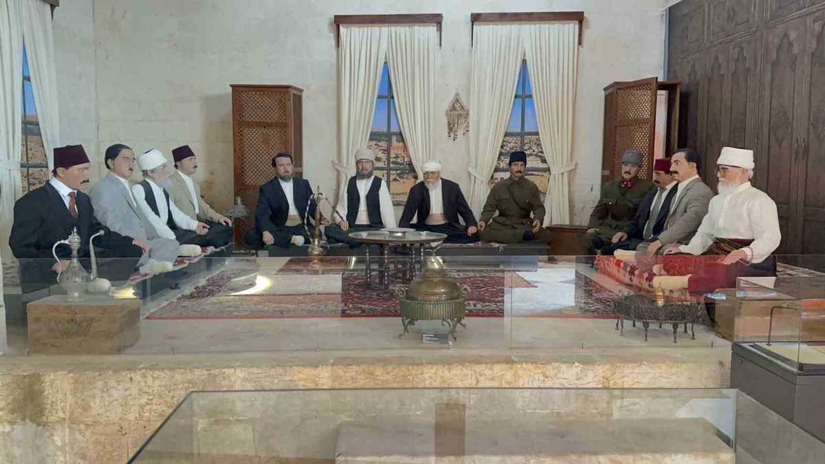 Şanlıurfa Kurtuluş Müzesi restorasyonu tamamlayıp gece gündüz ziyarete açıldı