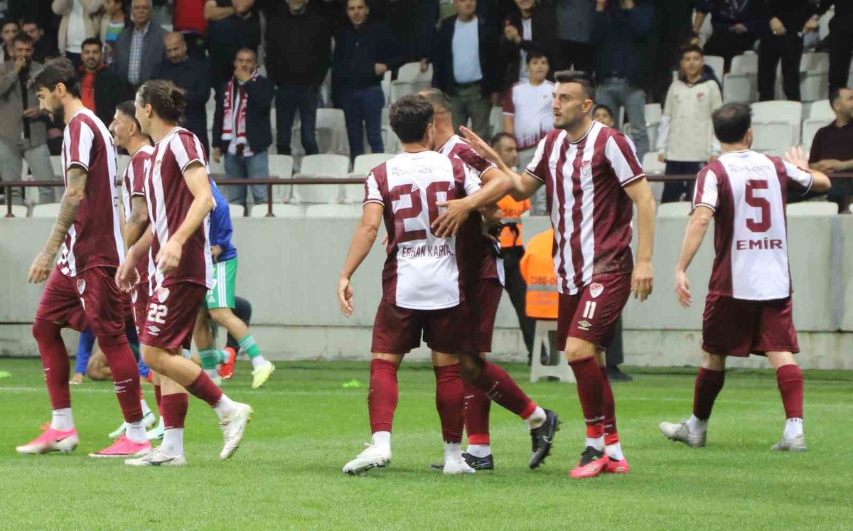 Seza Çimento Elazığspor, Isparta 32 Spor deplasmanı için perşembe yola çıkacak