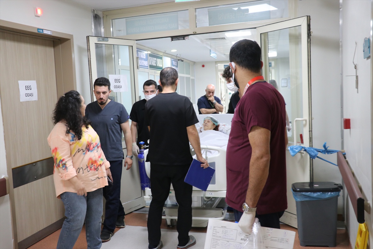 Siirt Eğitim ve Araştırma Hastanesinde iki günde 3 koroner baypas ameliyatı yapıldı