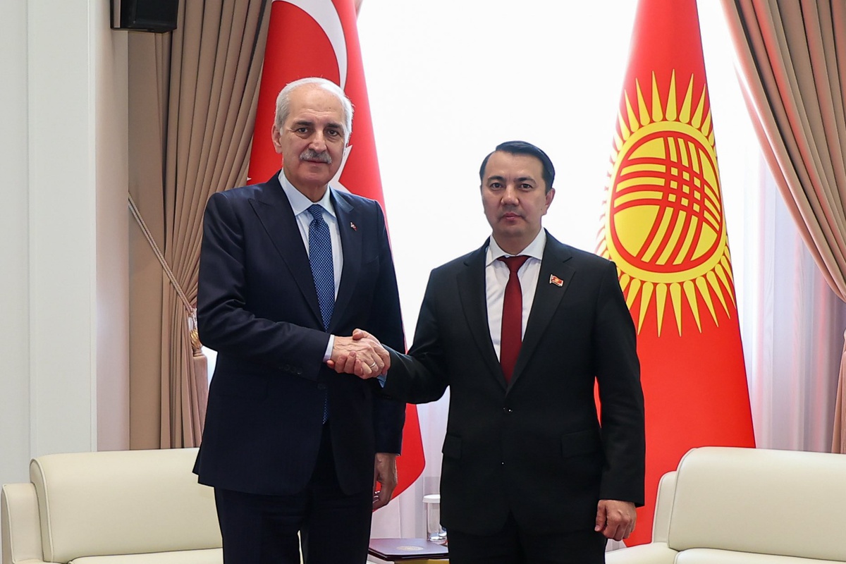 TBMM Başkanı Kurtulmuş, Bişkek'te Kırgız mevkidaşı Mamataliyev ile görüştü