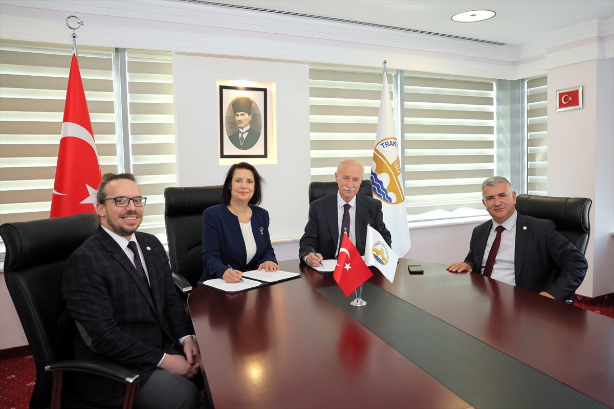 Trakya Üniversitesi öğrencilerine İŞKUR'dan 800 kişilik kontenjan ayrıldı