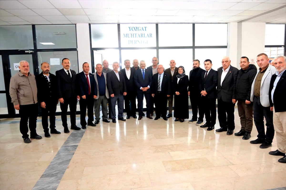Yozgat Valisi Özkan, 19 Ekim Muhtarlar Günü'nde muhtarlarla bir araya geldi