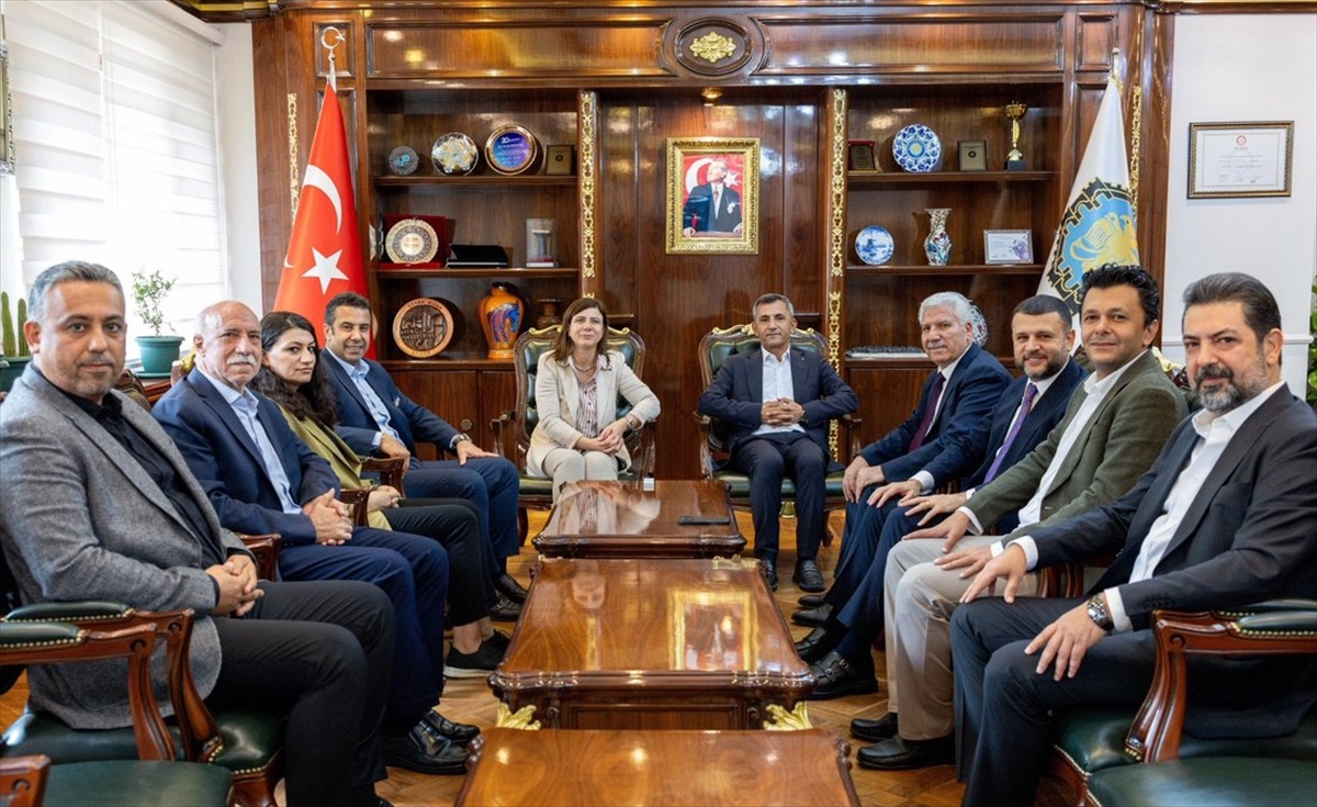 AK Parti Diyarbakır İl Başkanı Sümer, Büyükşehir Belediyesini ziyaret etti