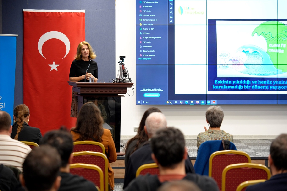 COP31 öncesi Eskişehir'de panelde yeşil dönüşüm ve iklim finansmanı ele alındı