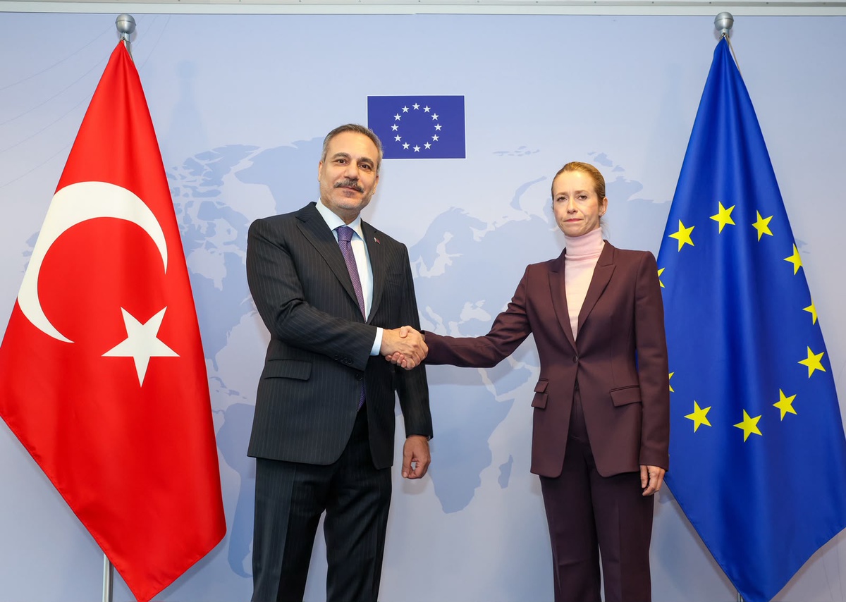Dışişleri Bakanı Fidan, Brüksel'de AB Komisyonu Başkan Yardımcısı Kallas ile görüştü