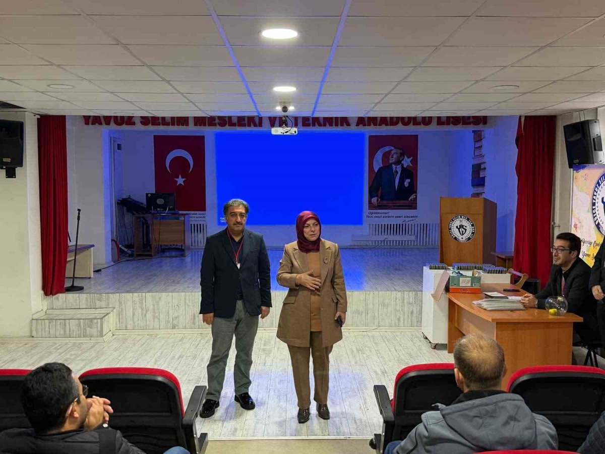 Düzce'de MTSK sınavları MEB ve İl Milli Eğitim yetkililerince yerinde incelendi