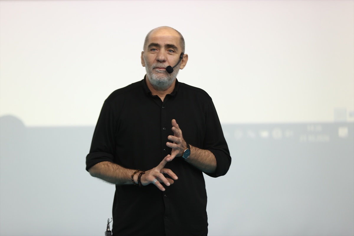 Emniyet Müdürü Ahmet Sula, Kırklareli'de Öğrencilerle Ego ve Vefa Üzerine Konuştu