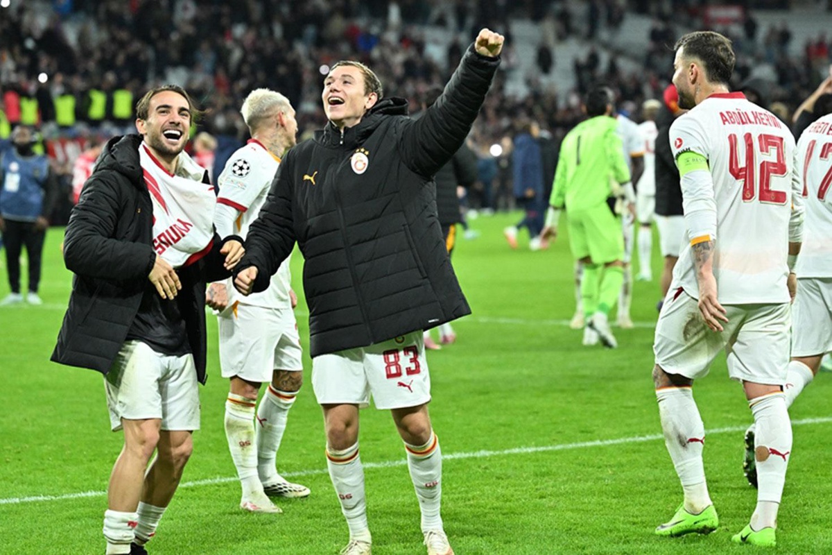 Galatasaray'da gecenin kahramanı Batrakov