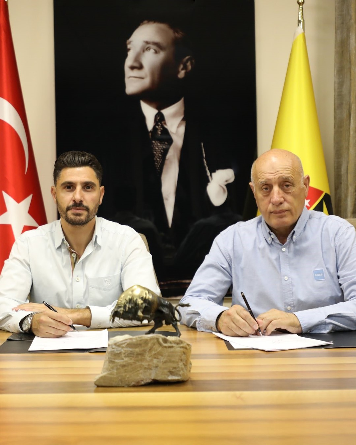 İstanbulspor'da Olcay Demir sonrası Özer Hurmacı ile 5 yıllık anlaşma