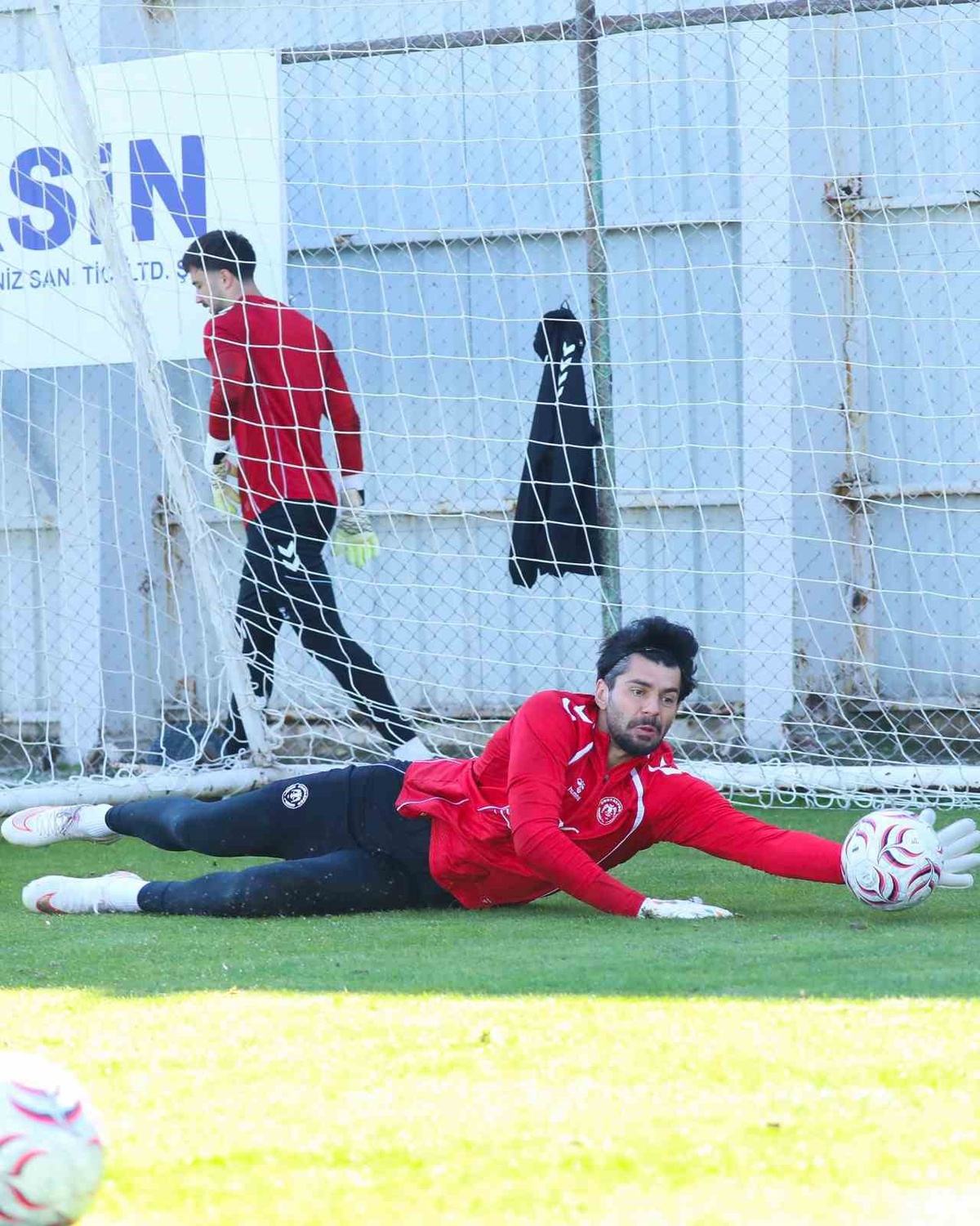 Konyaspor, Gençlerbirliği karşılaşması hazırlıklarına antrenmanla devam etti