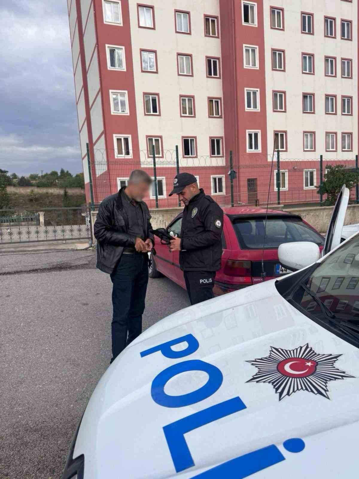 Malatya'da okul ve yurt çevresi denetiminde 6 bin 848 kişi sorgulandı