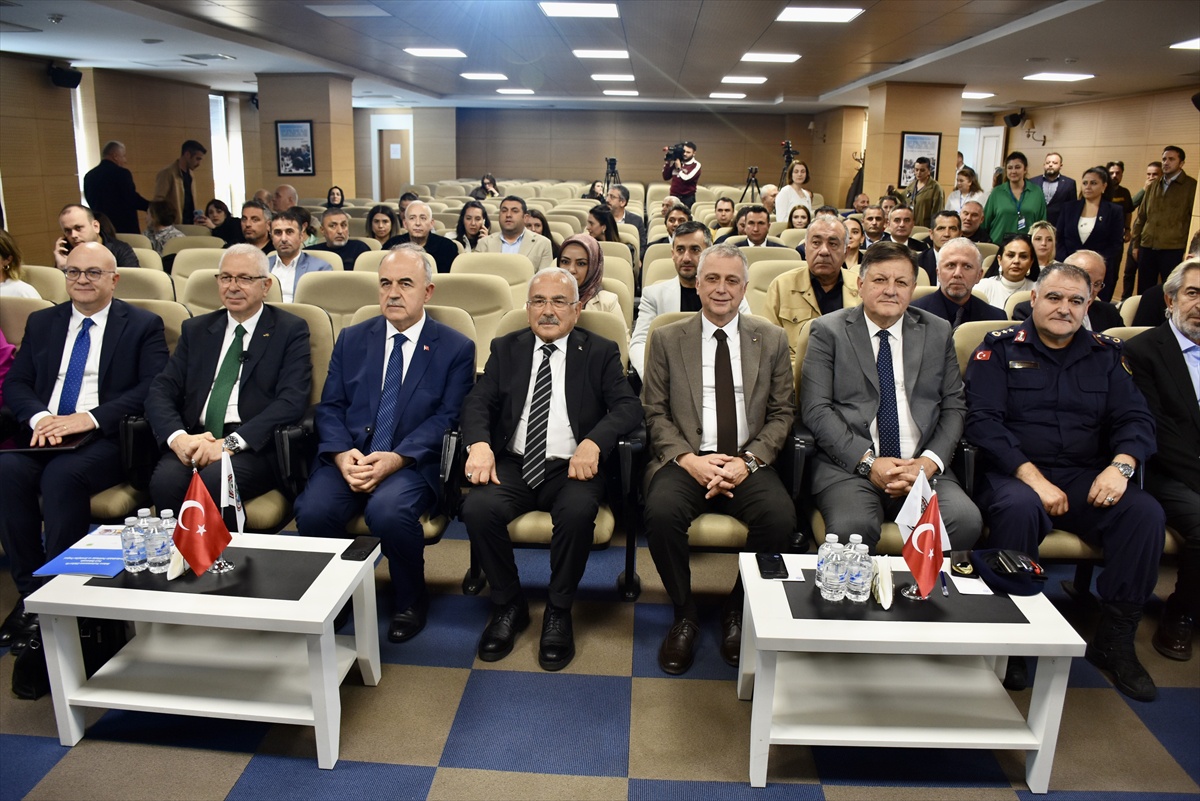 Ordu'da Yaşlanma Ekonomisi Çalıştayı'nda fındık zarındaki 74 maddeye dikkat çekildi
