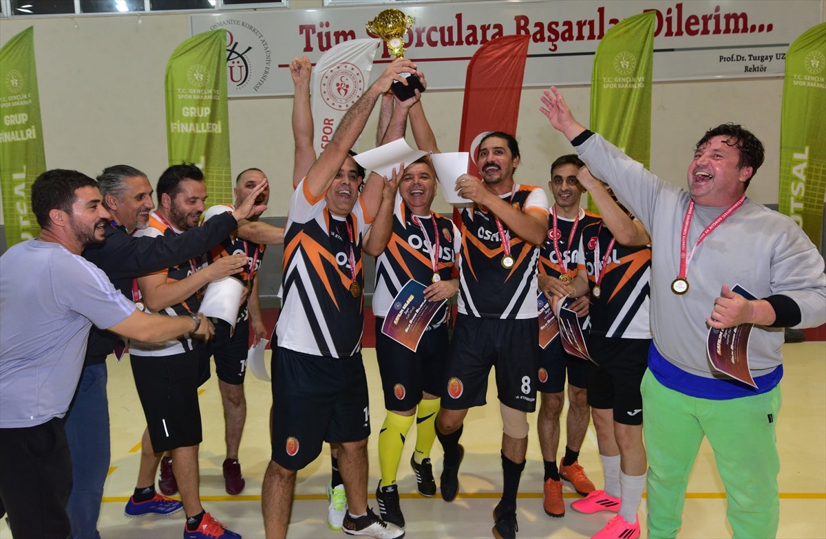 Osmaniye'de 4. Kamu Spor Oyunları futsal turnuvasını Samet Aybaba Spor Lisesi kazandı