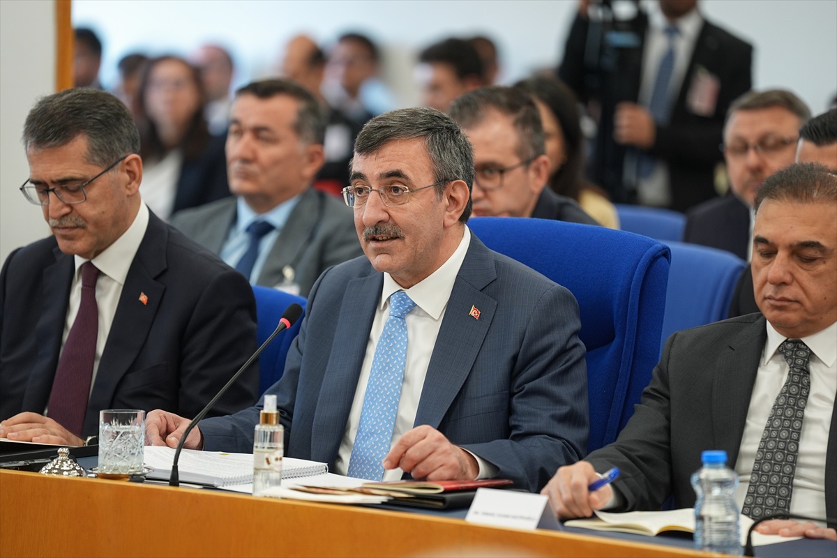 TBMM komisyonunda 2027 bütçe görüşmeleri başladı, İYİ Partili Usta 'görüşülemez' dedi