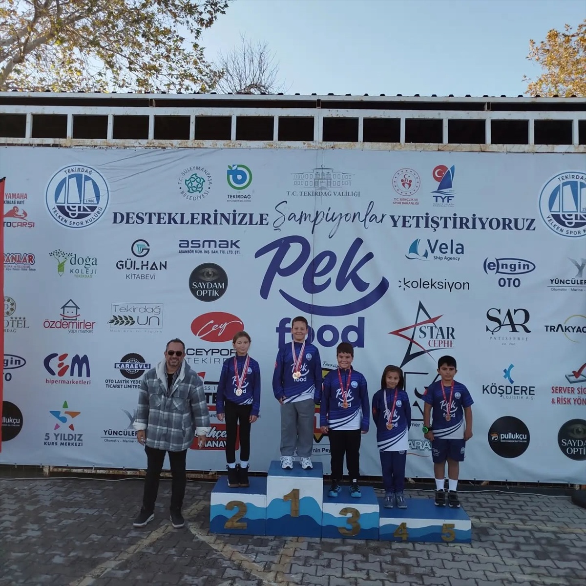 Tekirdağ'da Cumhuriyet Kupası yelken yarışları 41 sporcunun katılımıyla tamamlandı