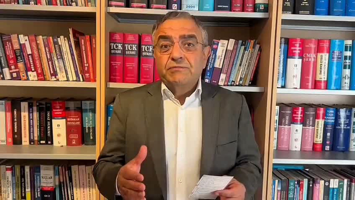 YENİ Partili Tanrıkulu, son 10 yılda basın özgürlüğünde gerileme olduğunu savundu