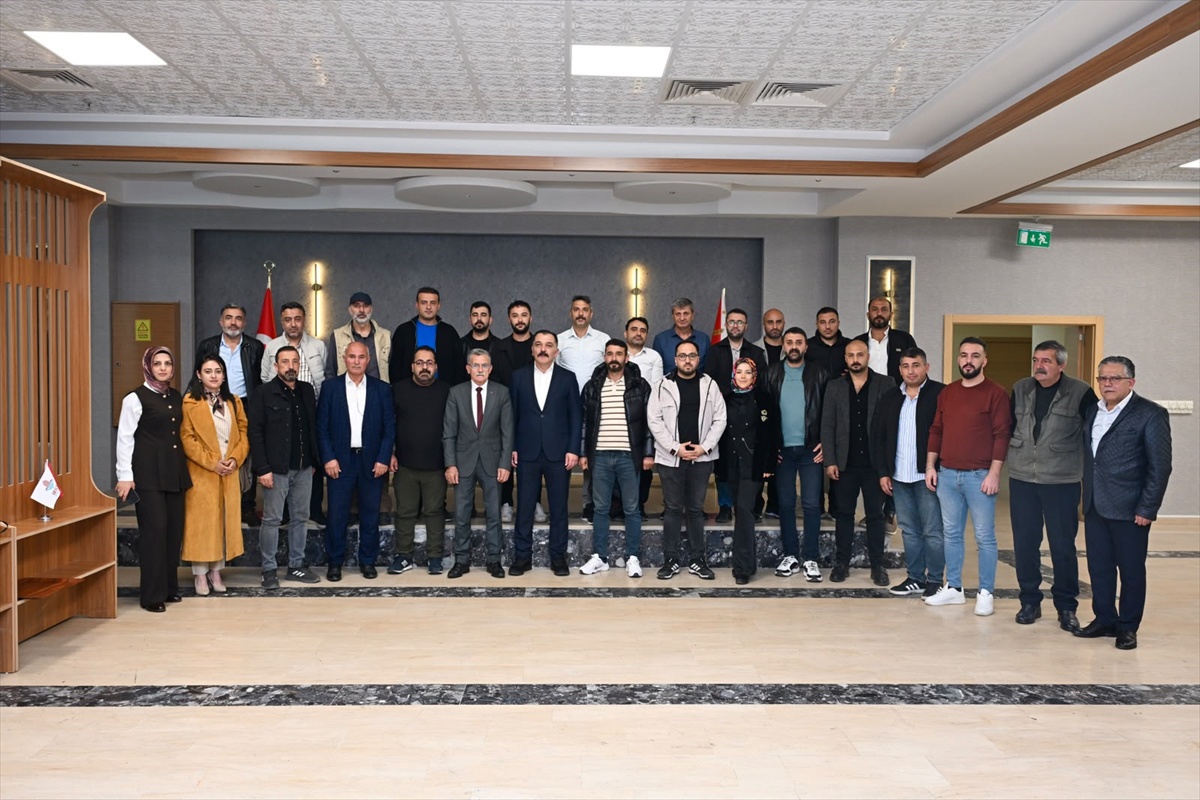 Bitlis İl Emniyet Müdürü Ataman, gazetecilerin Dünya Gazeteciler Günü'nü kutladı