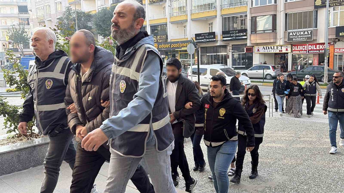 Çorum'da sanayi ve inşaat hırsızlığı operasyonunda 12 şüpheli gözaltına alındı