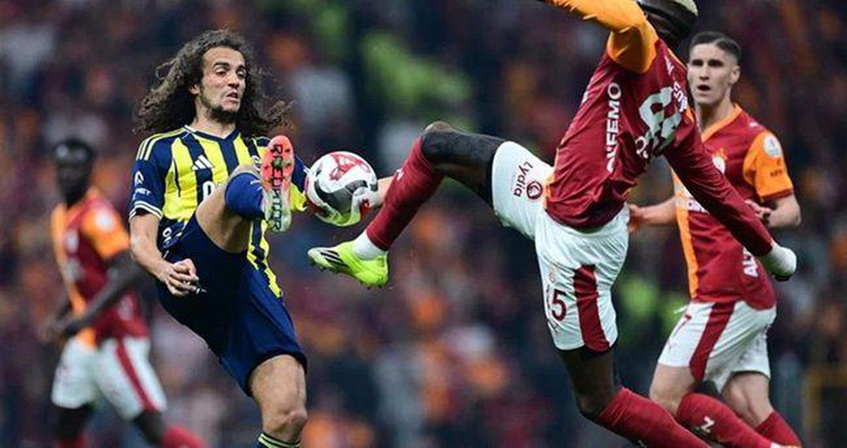 Derbi ne zaman, FB GS maçı ne zaman? Galatasaray Fenerbahçe maçı saat kaçta?