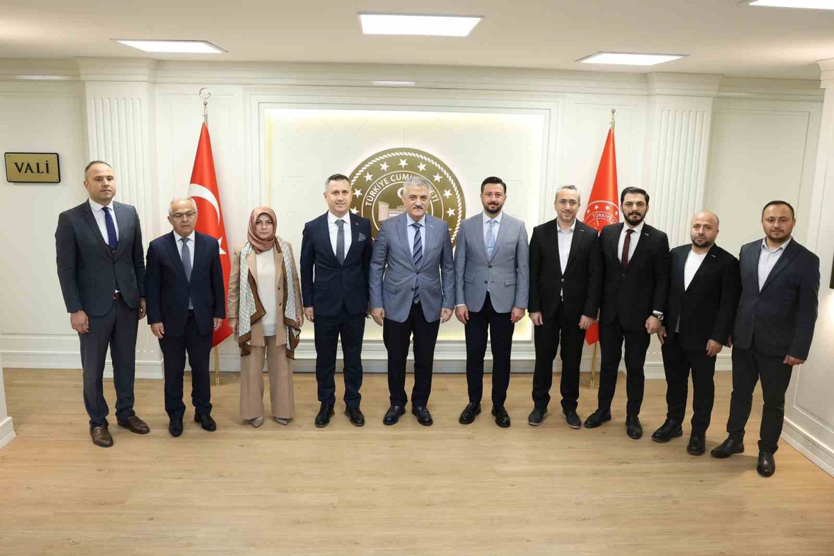 Düzce'de MÜSİAD'la imzalanan protokol okul birincilerini ödüllendirecek