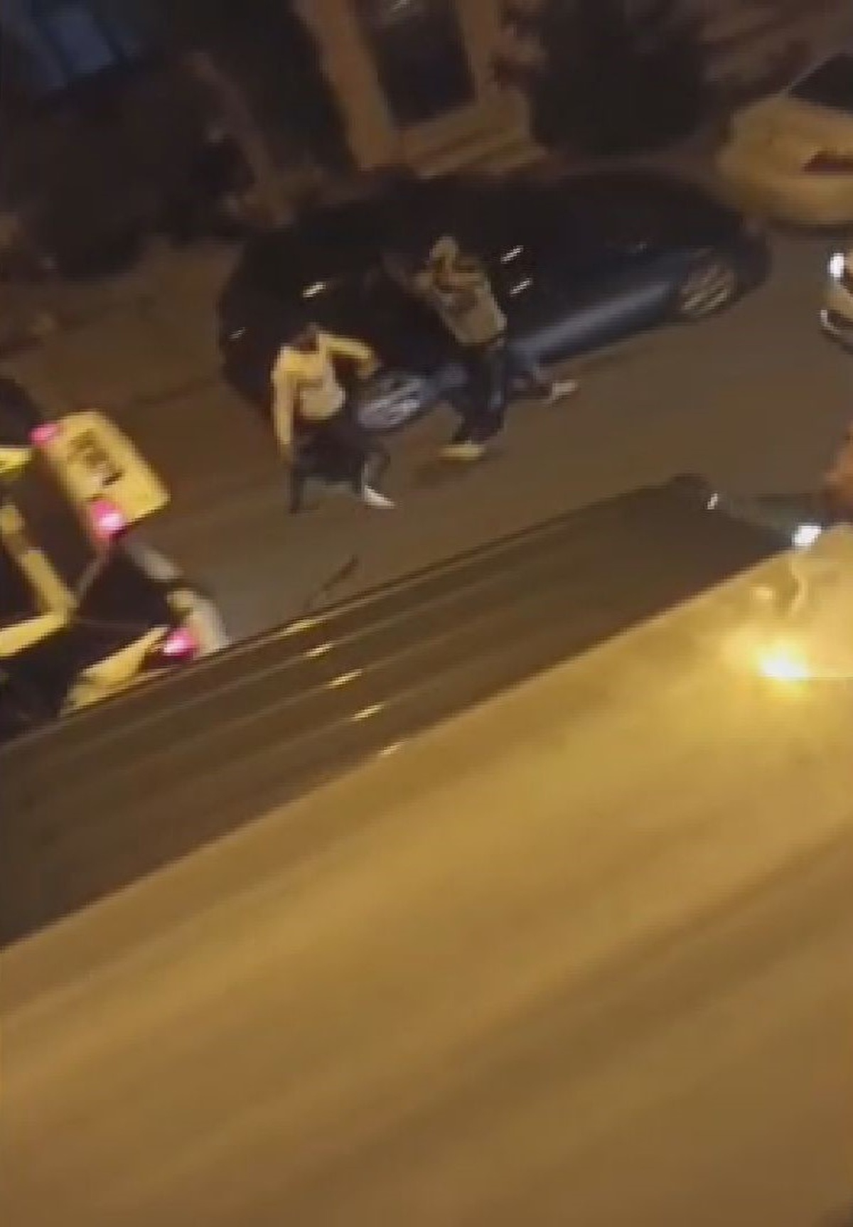 Gaziosmanpaşa'da yol verme tartışmasında zincirle saldırıya 3 kişi tutuklandı