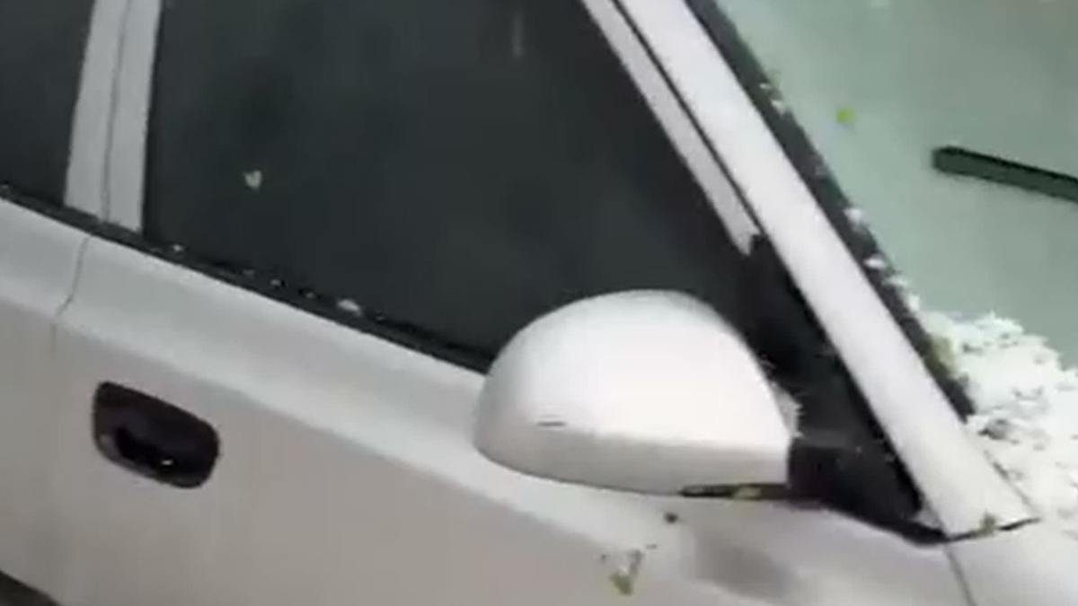 Iğdır'da ceviz büyüklüğünde dolu Küllük ve Çalpala'da yolları beyaza bürüdü