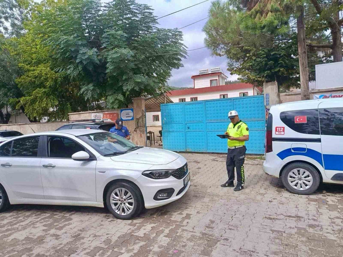 Kahramanmaraş'ta okul çevresi denetimlerinde bin 646 kişi sorgulandı
