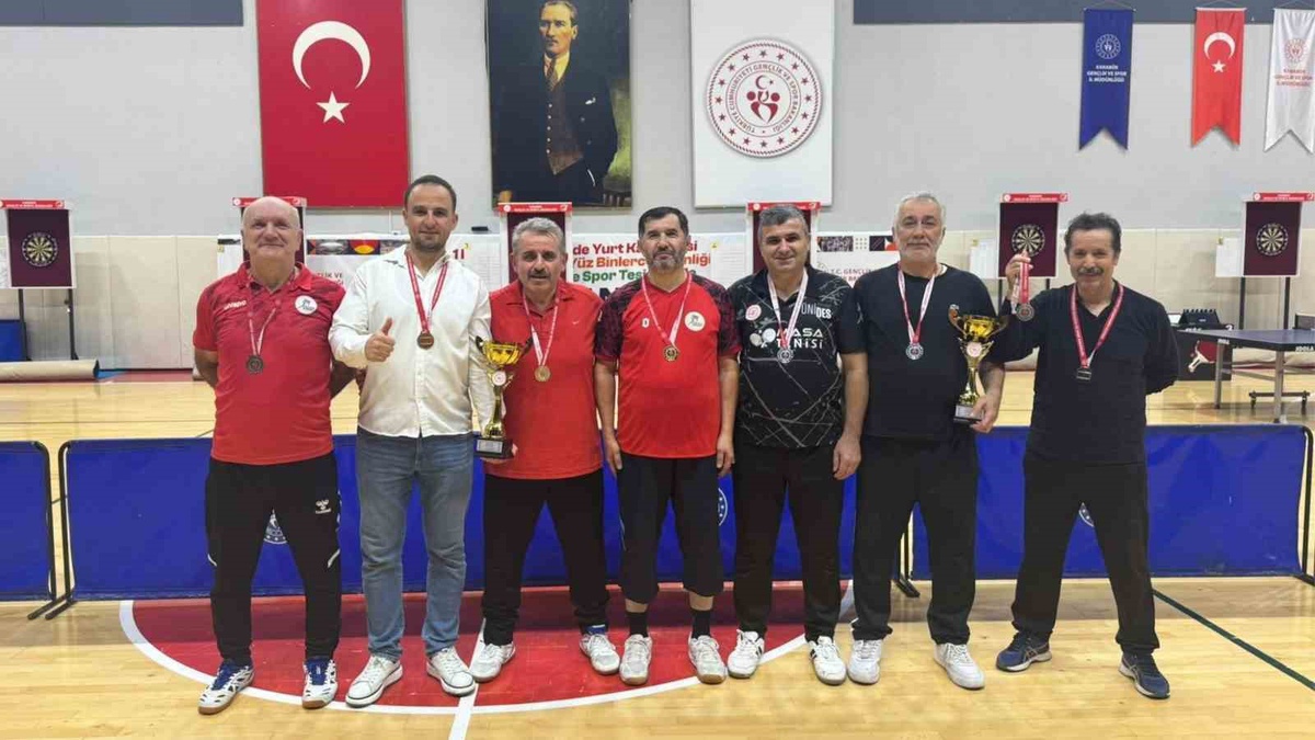 KBÜ personel takımları masa tenisinde il şampiyonasında birinci ve ikinci oldu