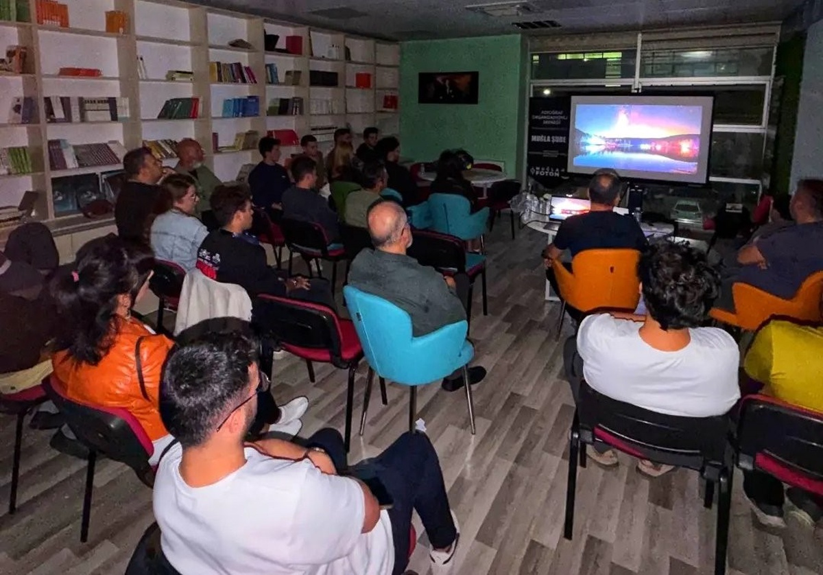 Muğla'da gönüllü gençlere verilen fotoğrafçılık eğitimleri aralıksız sürüyor