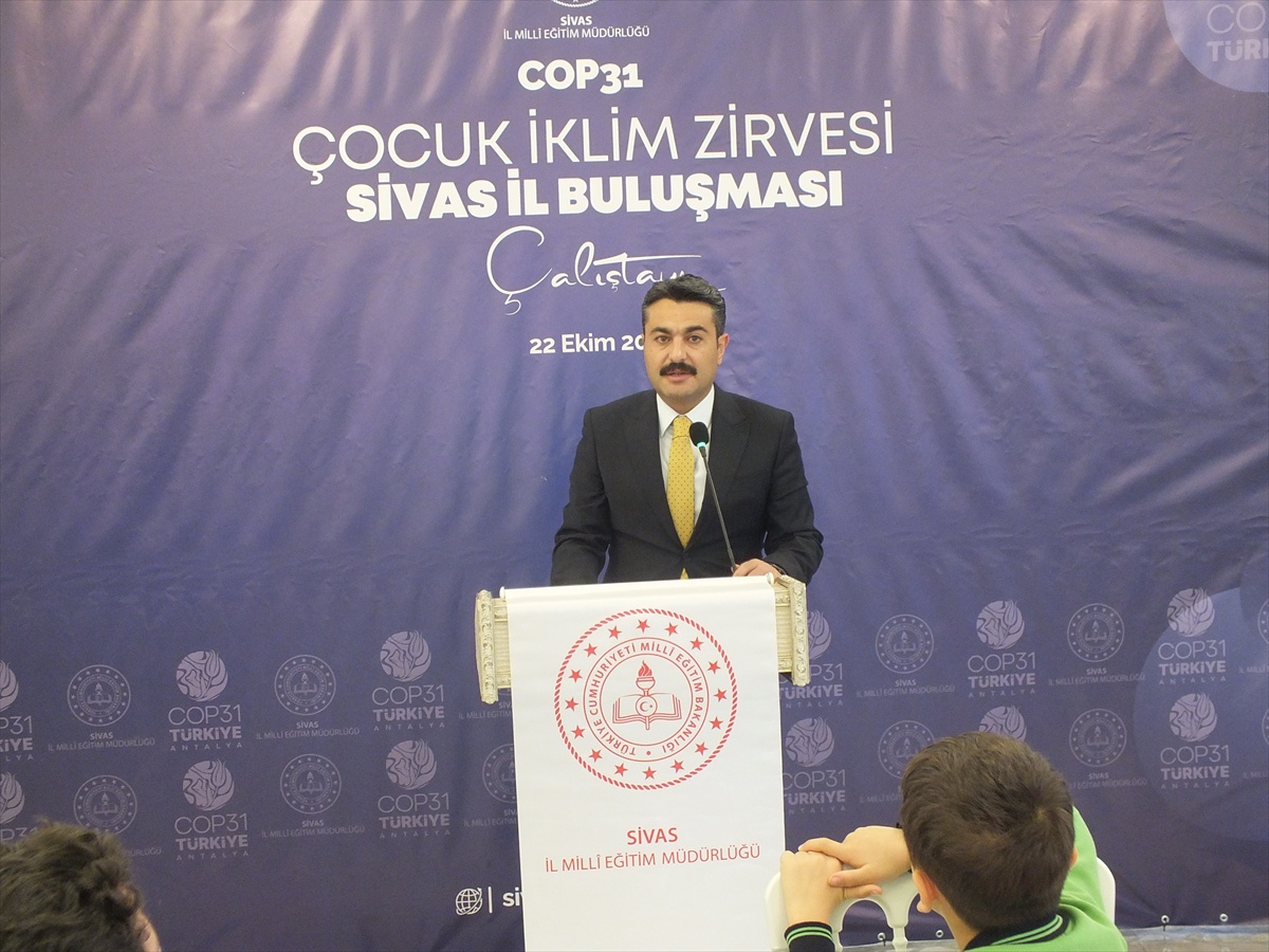 Sivas'ta COP31 Çocuk İklim Zirvesi çalıştayına 98 öğrenci katıldı
