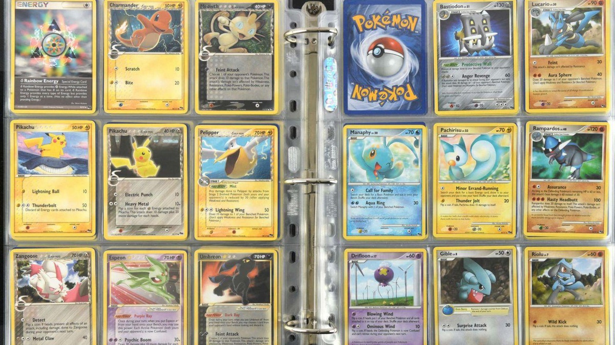 Tavan arasında 15 yıl duran Pokémon kartları emekli boyacıyı milyoner yaptı