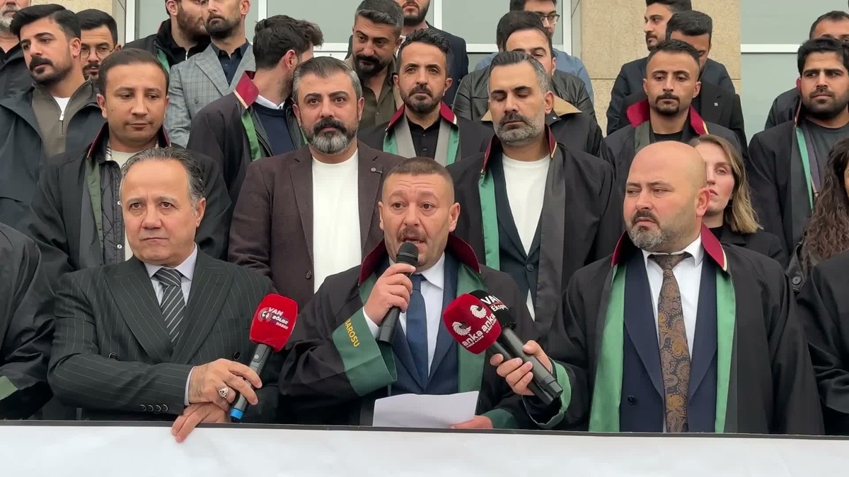 Van Barosu, adliyede avukata saldırıda iki şüphelinin adli kontrolüne itiraz edecek