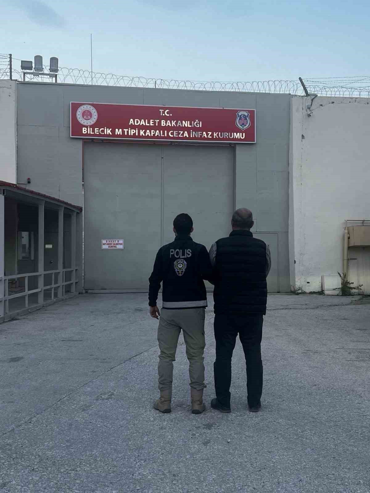 Bilecik'te uyuşturucu suçundan aranan şahıs 8 yıl 4 ay cezayla cezaevine gönderildi