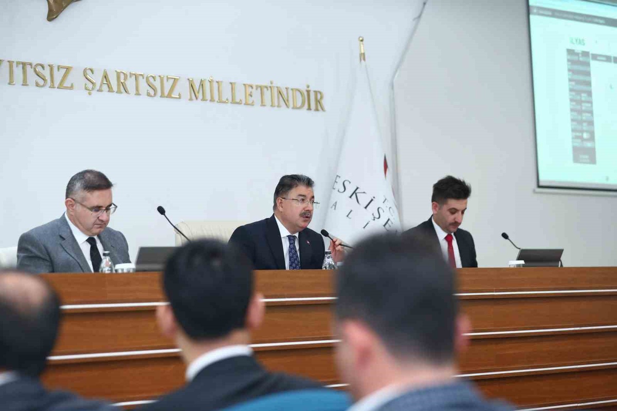 Eskişehir'de İl Koordinasyon Kurulu toplantısında 462 projenin durumu görüşüldü