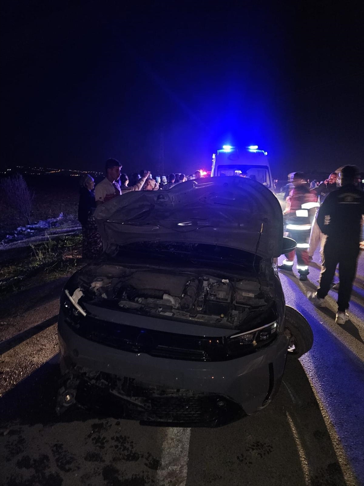 Hatay Reyhanlı'da anne ve kızına otomobil çarptı, ikisi de kurtarılamadı