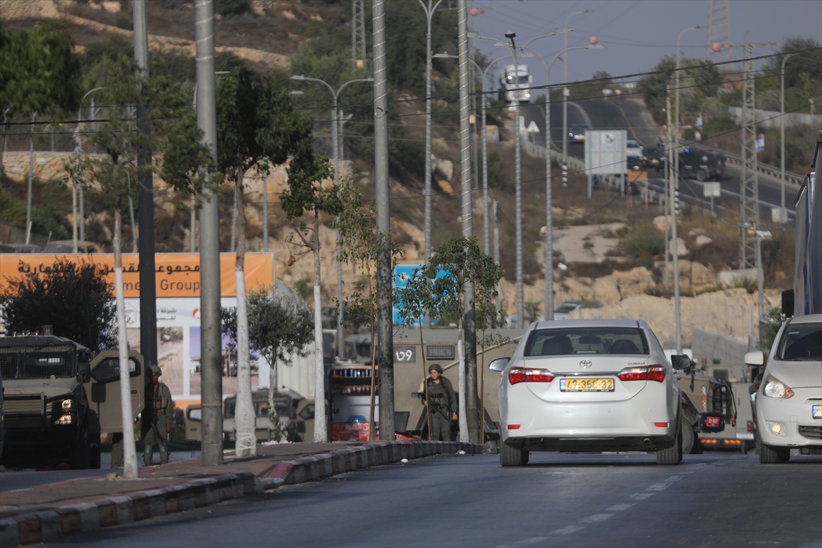 İsrail ordusu El-Halil'de 2 Filistinliyi öldürdü, 5 İsrailli yaralandı