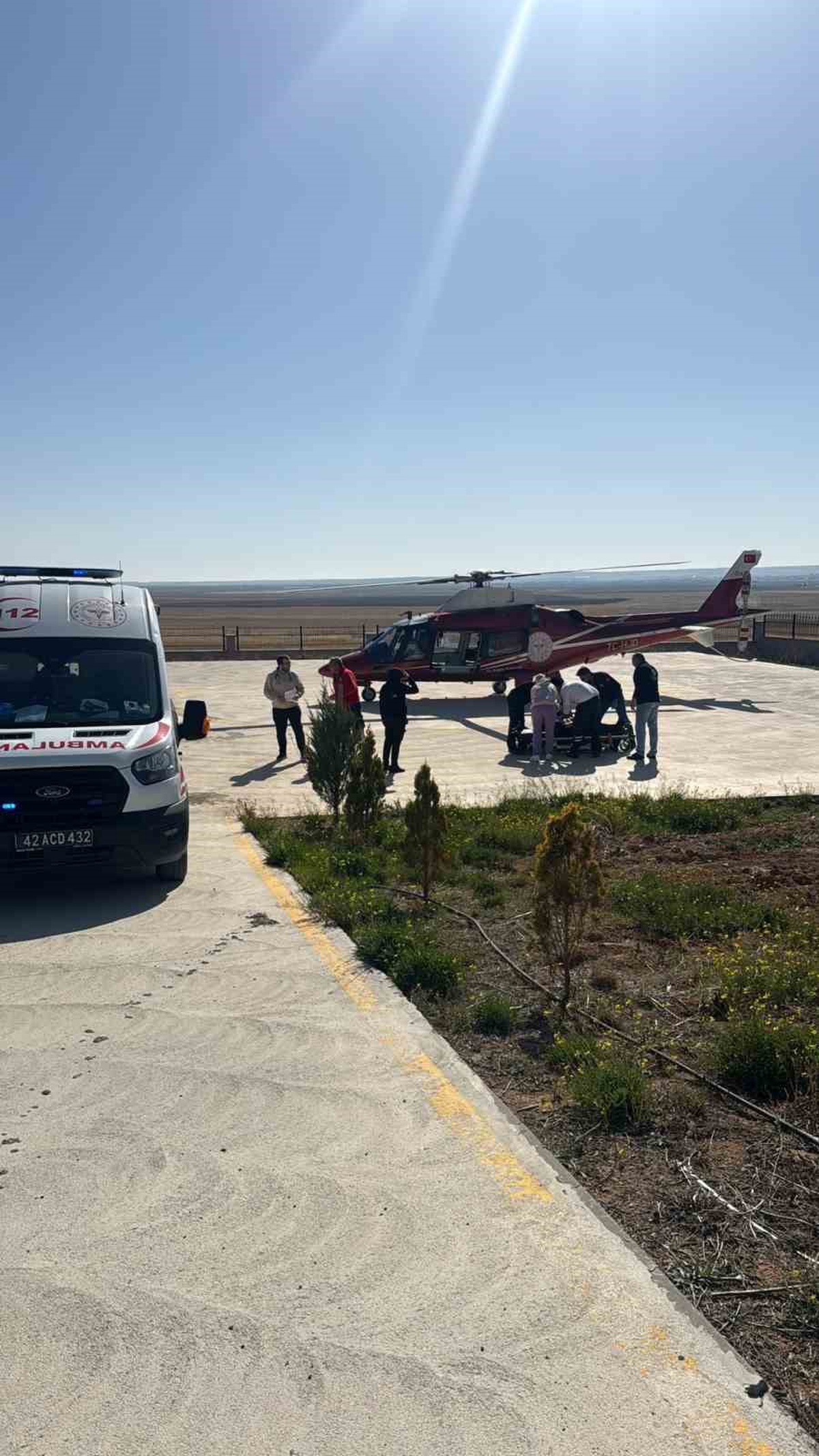 Kulu'da evinde rahatsızlanan 70 yaşındaki kadın helikopterle Konya'ya nakledildi