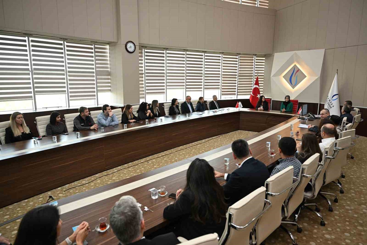 MCBÜ ve MOSB'nin 250 bin avro AB hibeli projesi için sanayiyle protokoller imzalandı
