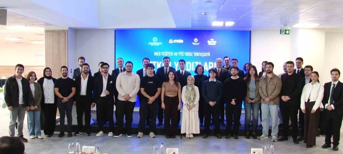 MEB ETKİM Yıldızları programı tamamlandı, 12 girişim ürünlerini tanıttı