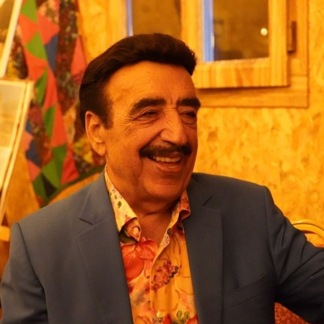 Hakkı Bulut sahnede fenalaştı: Hastaneye kaldırıldı