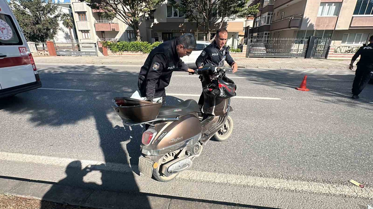Samsun Atakum'da otomobil ile motosiklet çarpıştı, motosiklet sürücüsü yaralandı