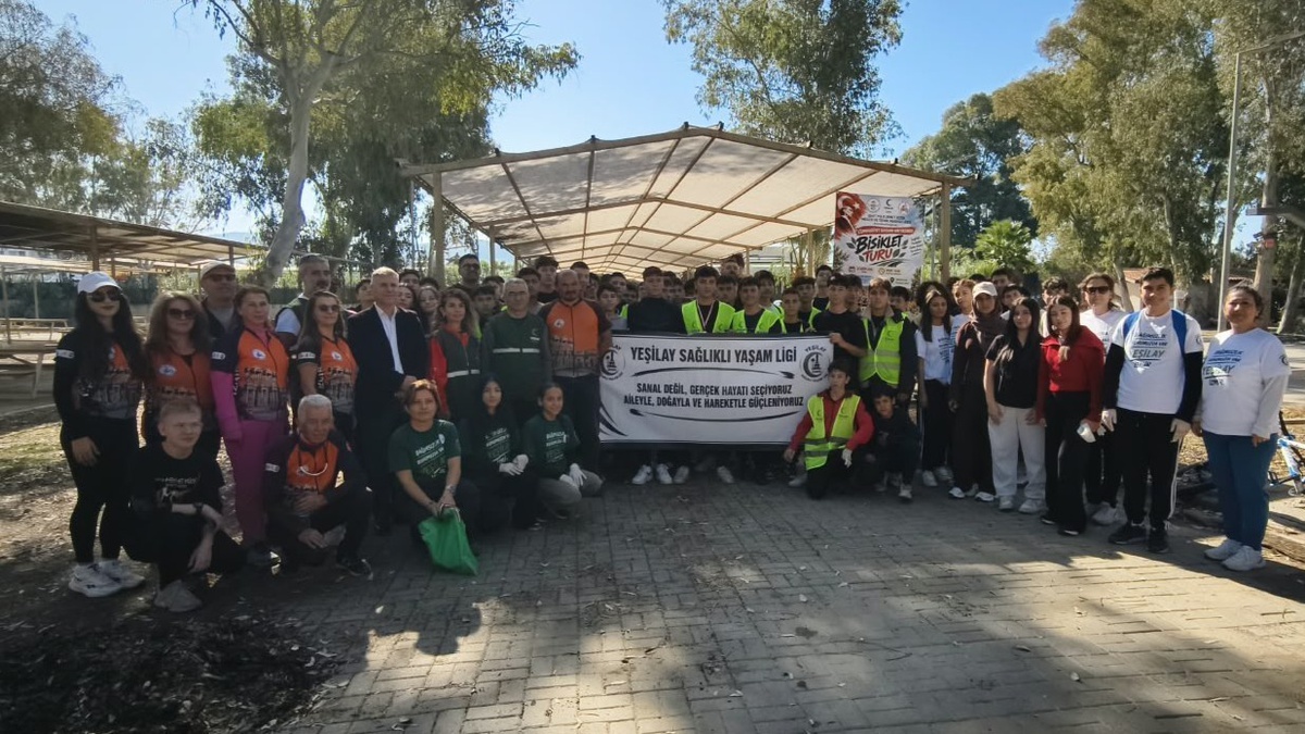 Selçuk’ta Cumhuriyet’in 103’üncü yılına özel pedal çevirdiler